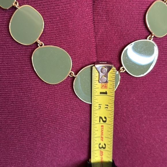 Sage green and gold statement necklace - Picture 3 of 6